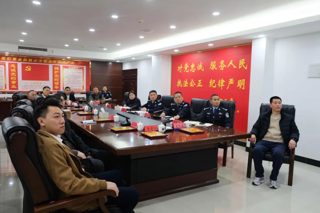 熱烈祝賀易順建工集團有限公司總經理李晉恒受聘松溪縣公安局黨風政風警風監(jiān)督員