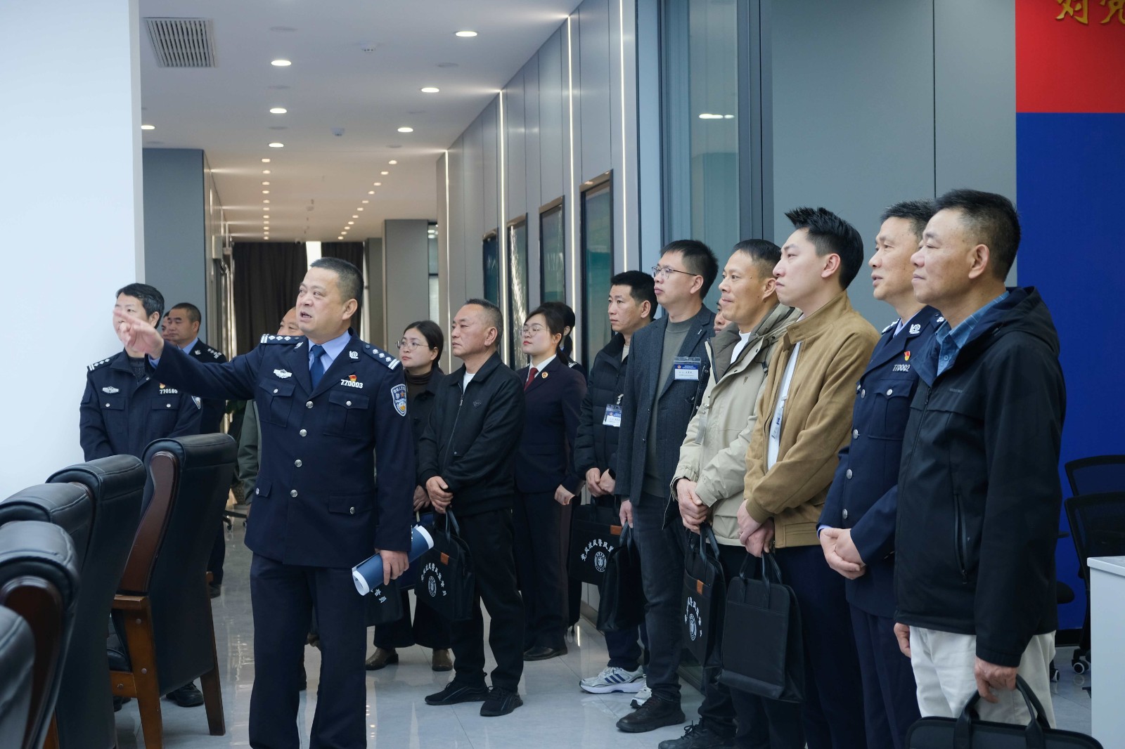熱烈祝賀易順建工集團有限公司總經理李晉恒受聘松溪縣公安局黨風政風警風監(jiān)督員